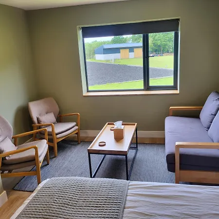 Open Acres Accommodation&airport Parking Maison d'hôtes Backwell